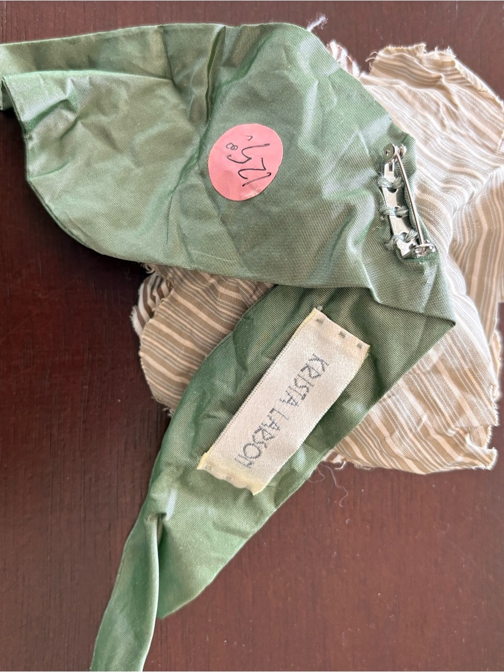 Striped Beige Flower Brooch with Green Satin Leaves - Picture 3 of 3